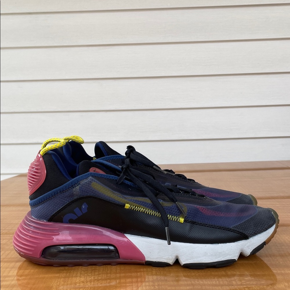 Nike Air Max 2090 Women’s Blue Void Active Fuchsia Sneakers Size 11.5 Running - Picture 2 of 13